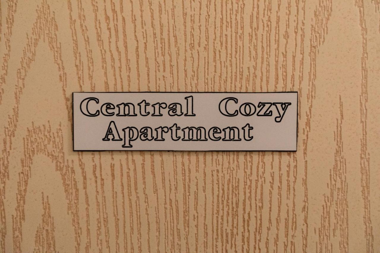 Central Cozy Apartment Спарти Екстериор снимка