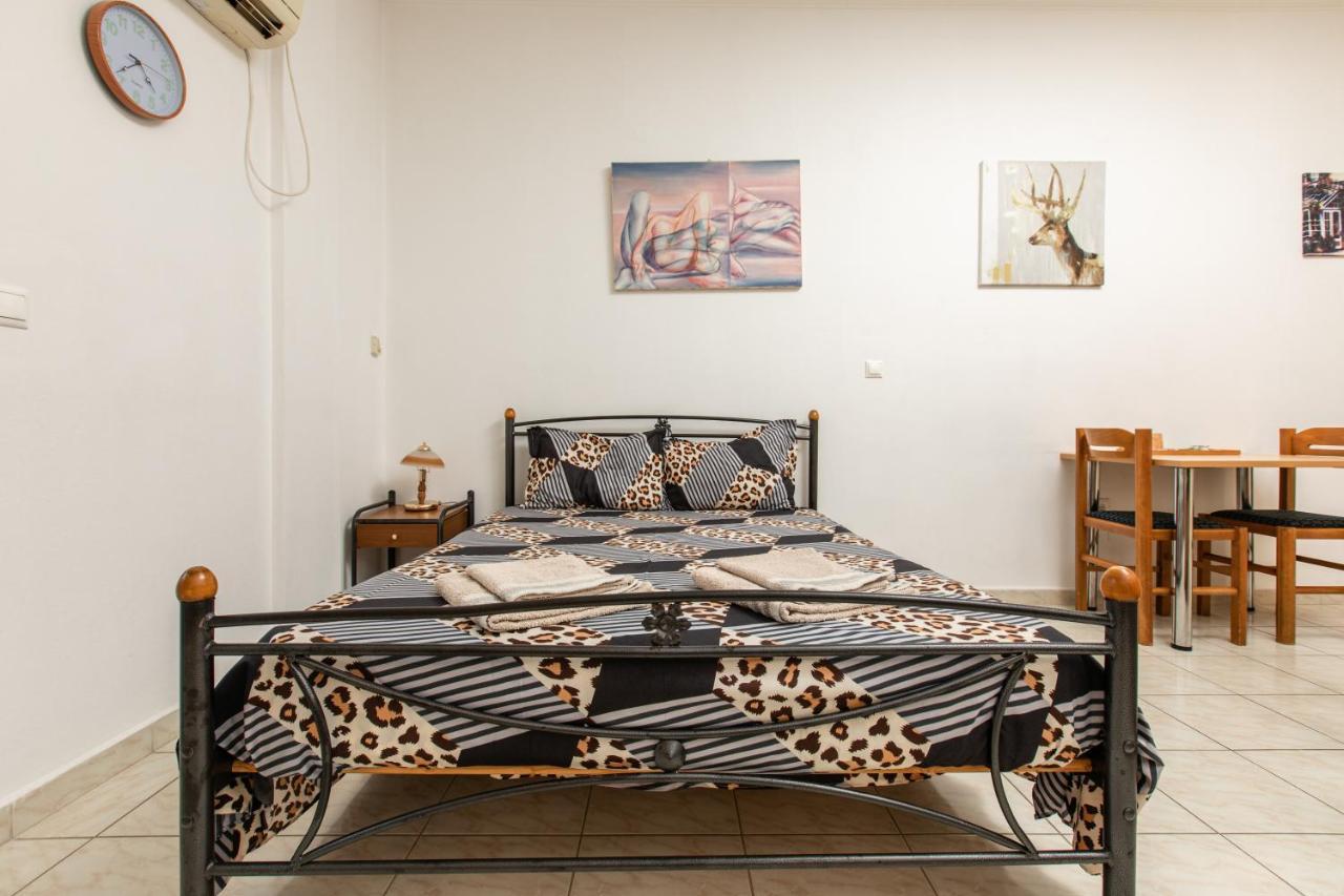 Central Cozy Apartment Спарти Екстериор снимка