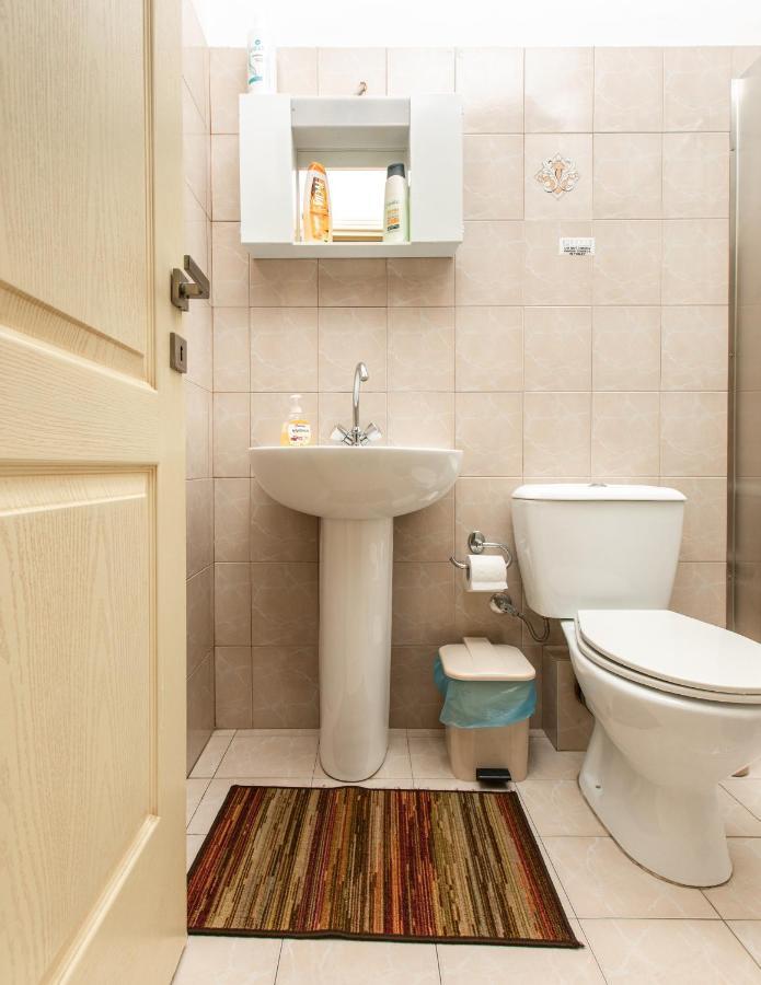 Central Cozy Apartment Спарти Екстериор снимка