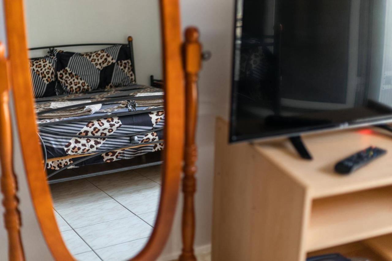 Central Cozy Apartment Спарти Екстериор снимка