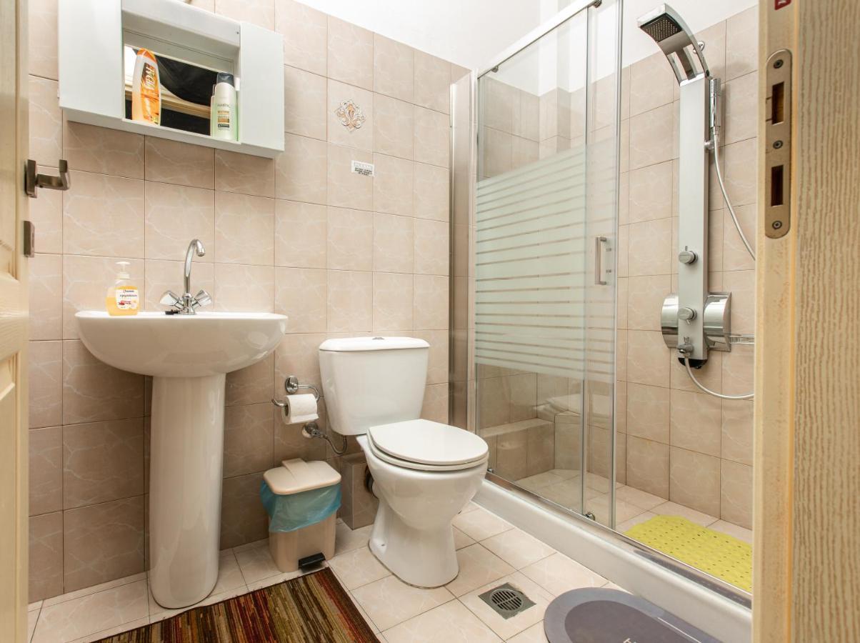 Central Cozy Apartment Спарти Екстериор снимка
